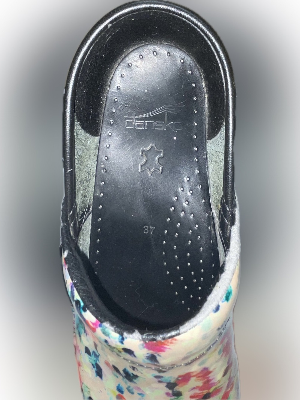 Dansko clogs - "Fresco" patent leather pattern. - Picture 3 of 3